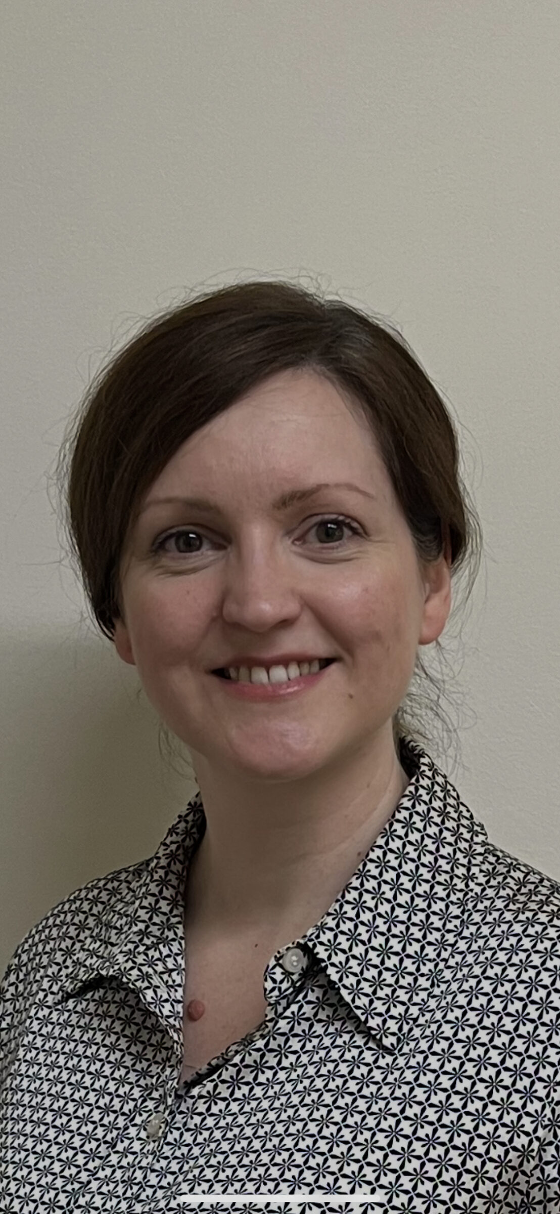 Dr Lesley Williamson